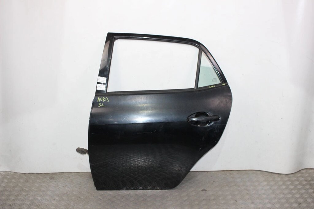 Двері задня ліва Toyota Auris 2006-2012 6700402260 (6768) від компанії Автозапчастини б/в для японських автомобілів - вибирайте Razborka6062 - фото 1