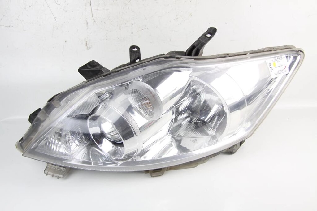 Фара ліва DEPO 10- Toyota Auris 2006-2012 8117002540 (79434) від компанії Автозапчастини б/в для японських автомобілів - вибирайте Razborka6062 - фото 1