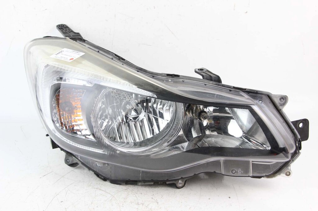 Фара права ксенон 10-14 Subaru XV 2011-2016 84001FJ120 (24425) від компанії Автозапчастини б/в для японських автомобілів - вибирайте Razborka6062 - фото 1