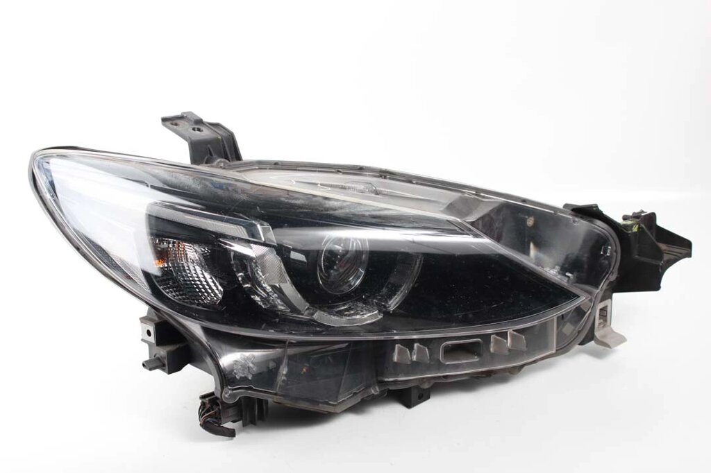 Фара права LED Адаптивна 16- Mazda 6 (GJ) 2012-2018 GMG951031E (80395) від компанії Автозапчастини б/в для японських автомобілів - вибирайте Razborka6062 - фото 1