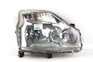 Фара права -10 Nissan X-Trail (T31) 2007-2012 26010JG40A (8938) на Toyota parts відломпано два кріплення