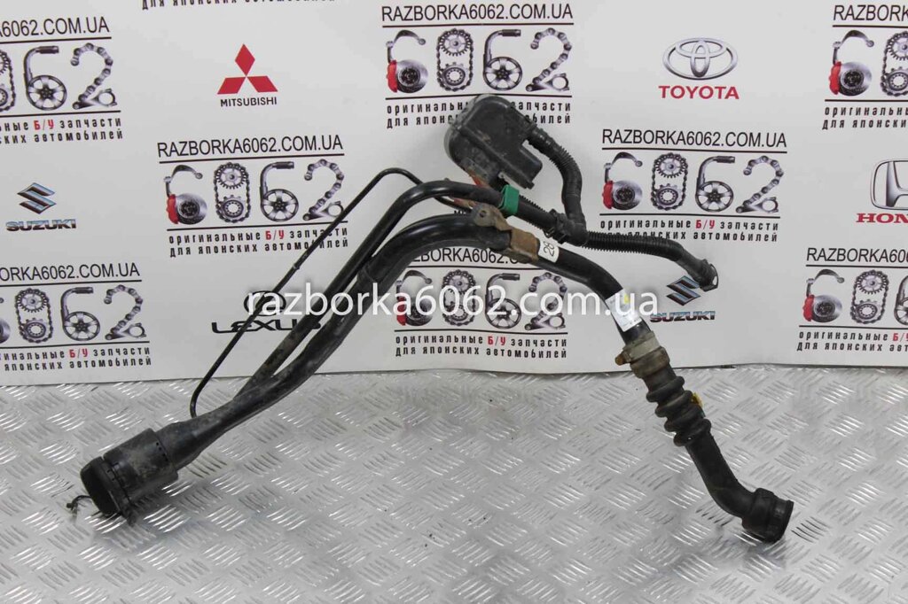 Горловина бензобака Toyota Yaris USA 2006-2009 седан 7720152230 (31533) від компанії Автозапчастини б/в для японських автомобілів - вибирайте Razborka6062 - фото 1