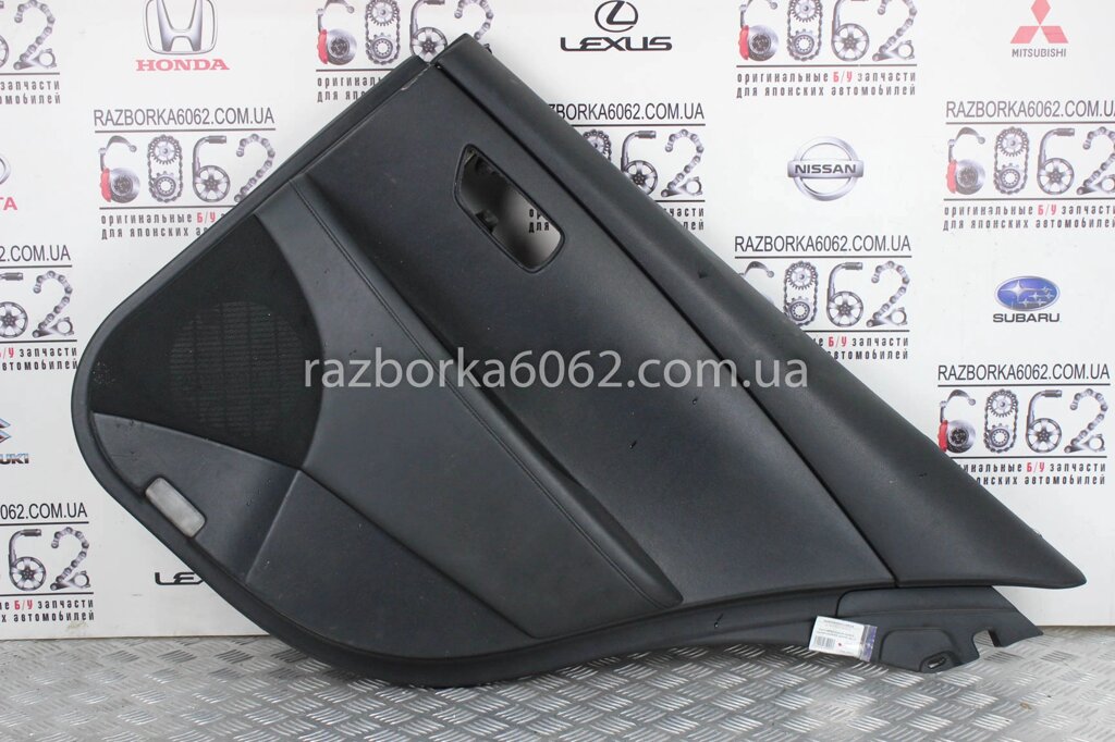 Карта двері задні праві чорна Lexus ES (GSV40) 2006-2013 6763033A00C2 (35241) від компанії Автозапчастини б/в для японських автомобілів - вибирайте Razborka6062 - фото 1