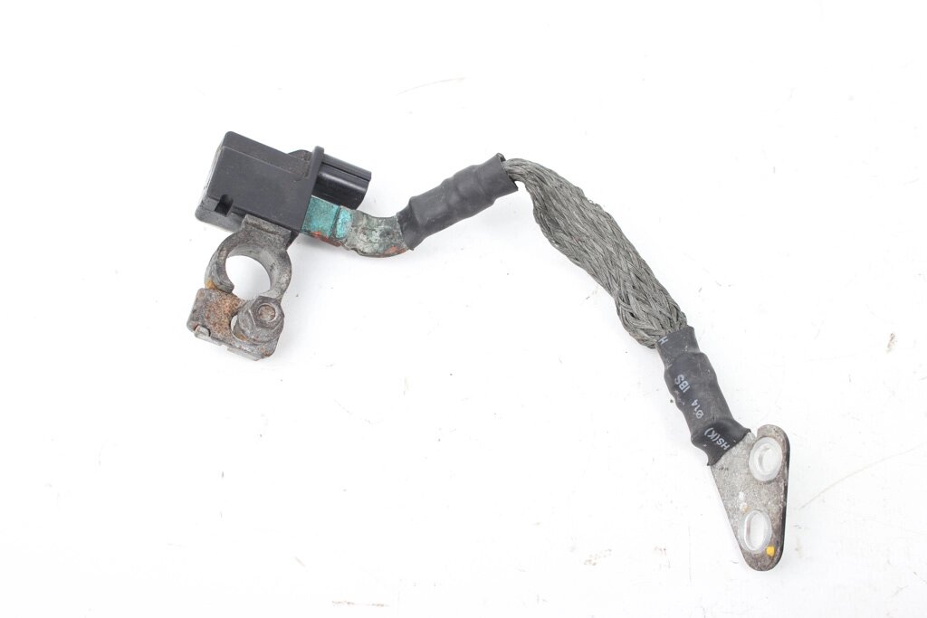 Клема АКБ мінусова 1.7 TDI Hyundai I40 2012-2019 371803Z310 (81293) від компанії Автозапчастини б/в для японських автомобілів - вибирайте Razborka6062 - фото 1