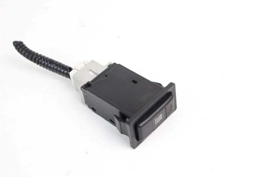 Кнопка підігріву скла Toyota Avensis T25 (T250) 2003-2009 8729005010 (78828) від компанії Автозапчастини б/в для японських автомобілів - вибирайте Razborka6062 - фото 1