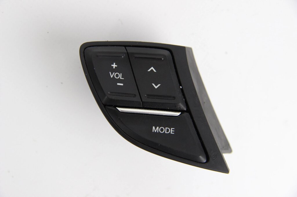 Кнопки управления Hyundai Sonata (YF) 2009-2014 USA 933003Q100RAS (49471) від компанії Автозапчастини б/в для японських автомобілів - вибирайте Razborka6062 - фото 1