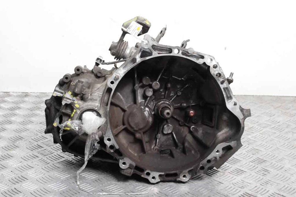 Коробка передач МКПП 1.6 5 ст. C50 (на запчастини) Toyota Auris 2006-2012 3030012A90 (78984) від компанії Автозапчастини б/в для японських автомобілів - вибирайте Razborka6062 - фото 1