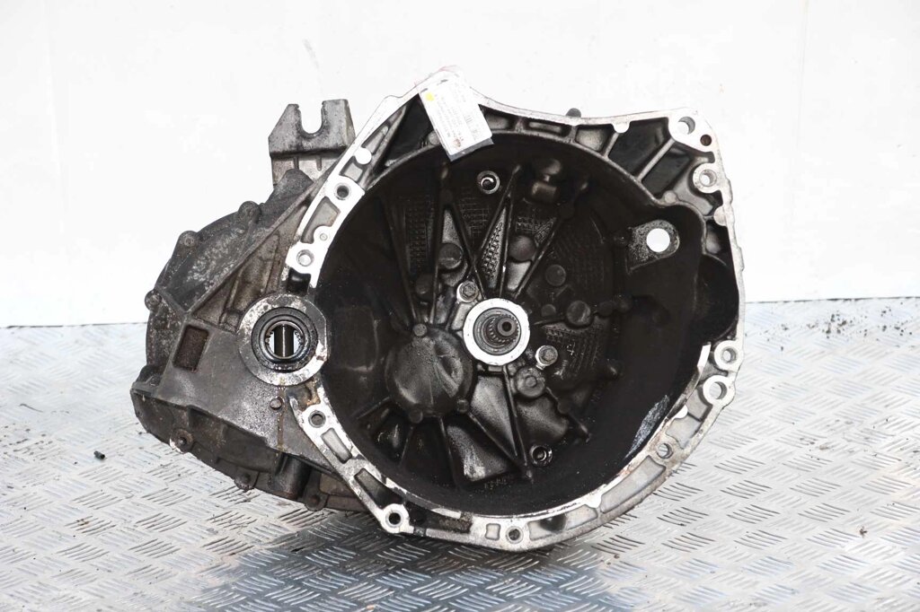 Коробка передач МКПП 1.6 XT 6ст. 2WD Nissan Juke (YF15) 2010-2019 320101KG0A (45831) від компанії Автозапчастини б/в для японських автомобілів - вибирайте Razborka6062 - фото 1