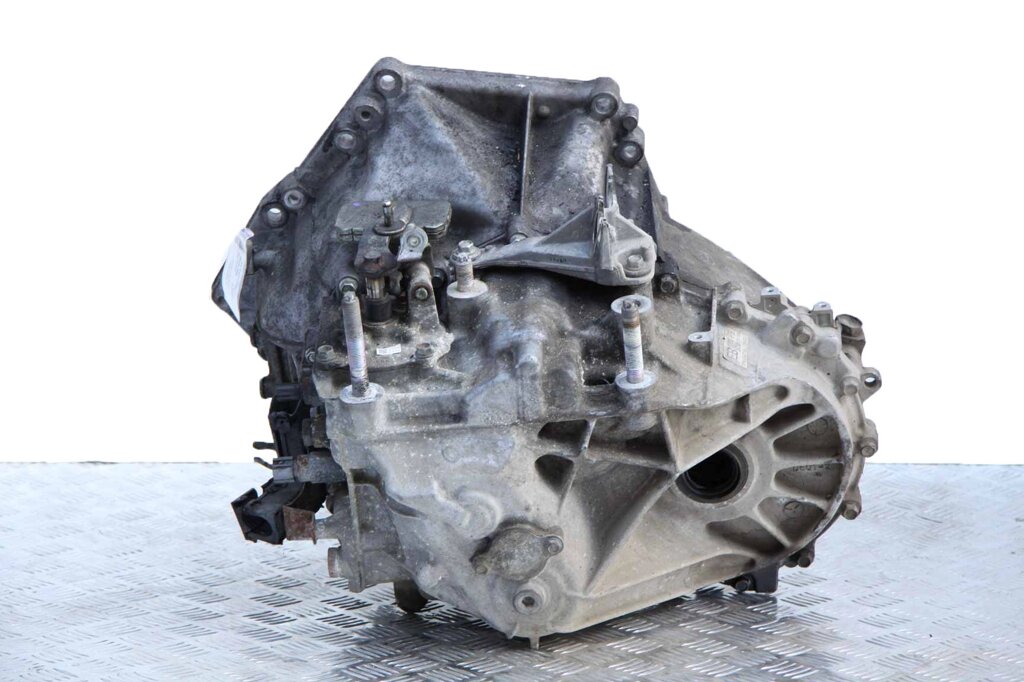 Коробка передач МКПП 2.2D Mazda 6 (GJ) 2012-2018 D60103000 (50148) від компанії Автозапчастини б/в для японських автомобілів - вибирайте Razborka6062 - фото 1