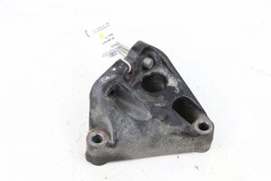 Правий кронштейн двигуна 1.8 Toyota Corolla E16 2013-2018 123150T040 / 1231537030 (60495)