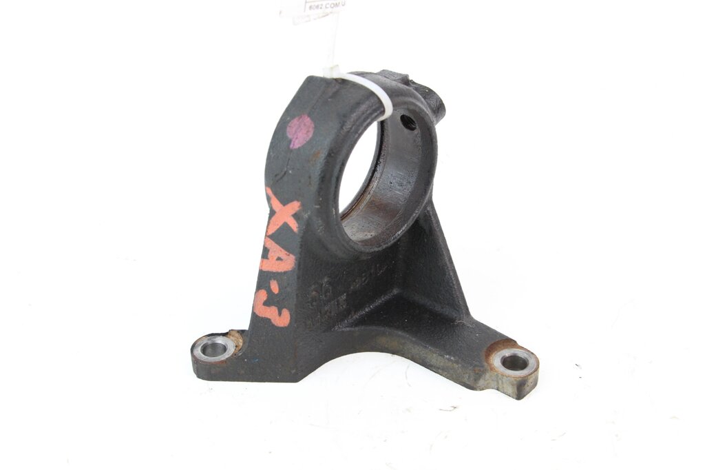 Кронштейн промвала 2.2 АКПП TDI 08-12 Toyota RAV-4 III 2005-2012 4345742130 (65398) від компанії Автозапчастини б/в для японських автомобілів - вибирайте Razborka6062 - фото 1