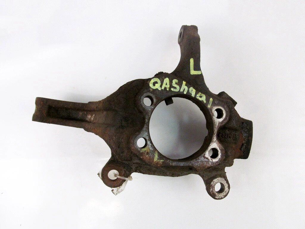 Кулак поворотний лівий під ABS Nissan Qashqai (J10) 2007-2014 40015JD000 (7413) подхoдіт  Renault Koleos від компанії Автозапчастини б/в для японських автомобілів - вибирайте Razborka6062 - фото 1