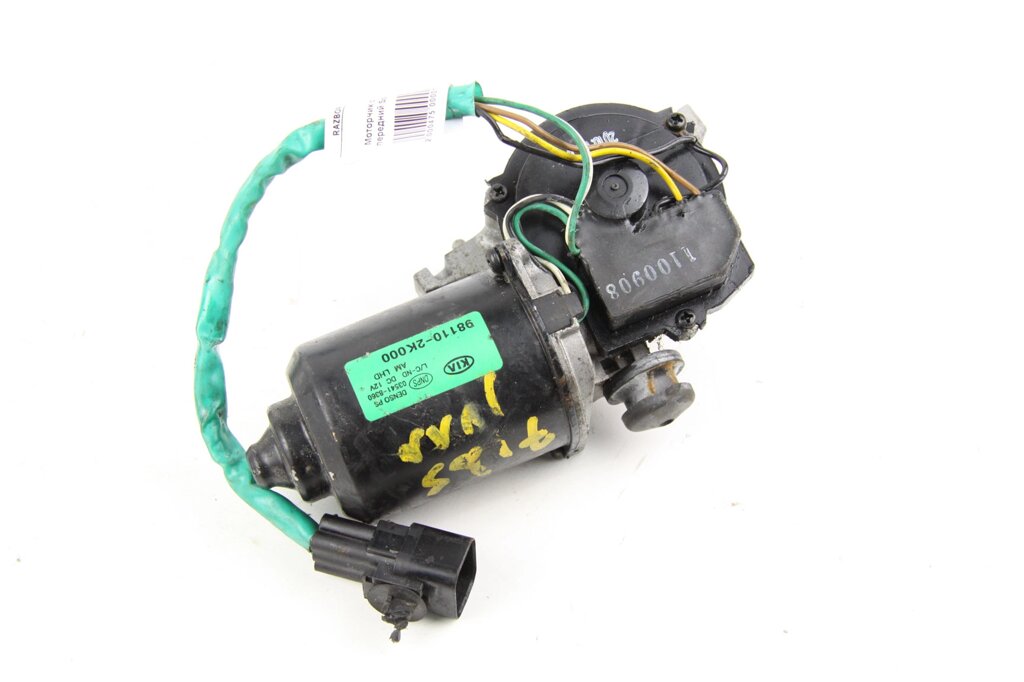 Моторчик склоочисника передній Kia Soul (AM) 20082013 981002K000 (47500) від компанії Автозапчастини б/в для японських автомобілів - вибирайте Razborka6062 - фото 1