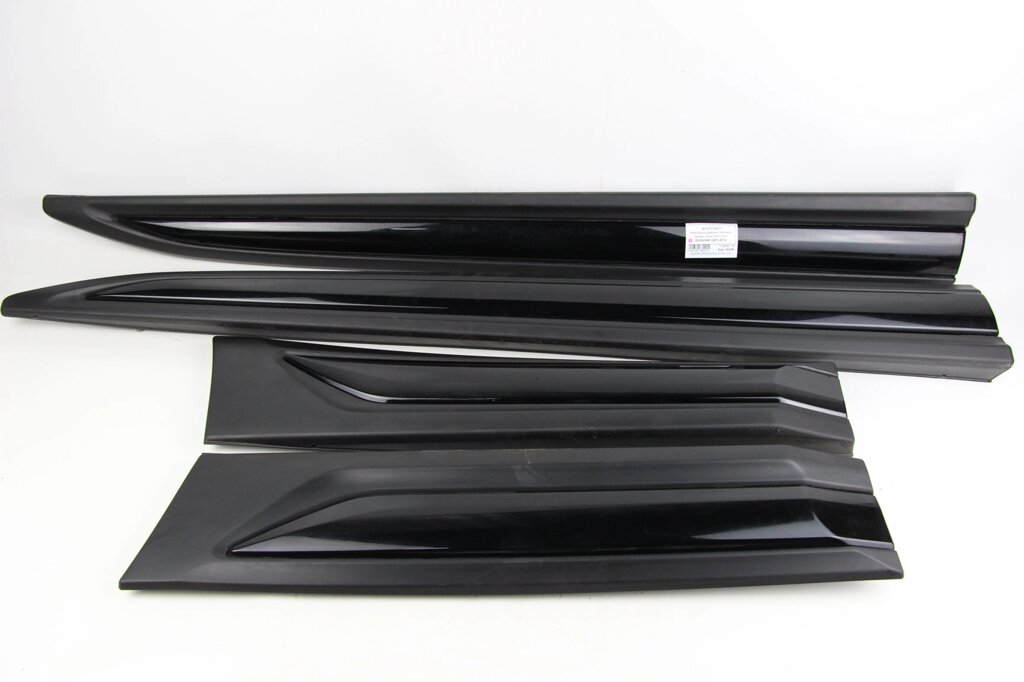 Накладка дверей чорний глянець комплект 4шт. Mitsubishi Outlander (GF) 2012- 5727A403 (52238) від компанії Автозапчастини б/в для японських автомобілів - вибирайте Razborka6062 - фото 1