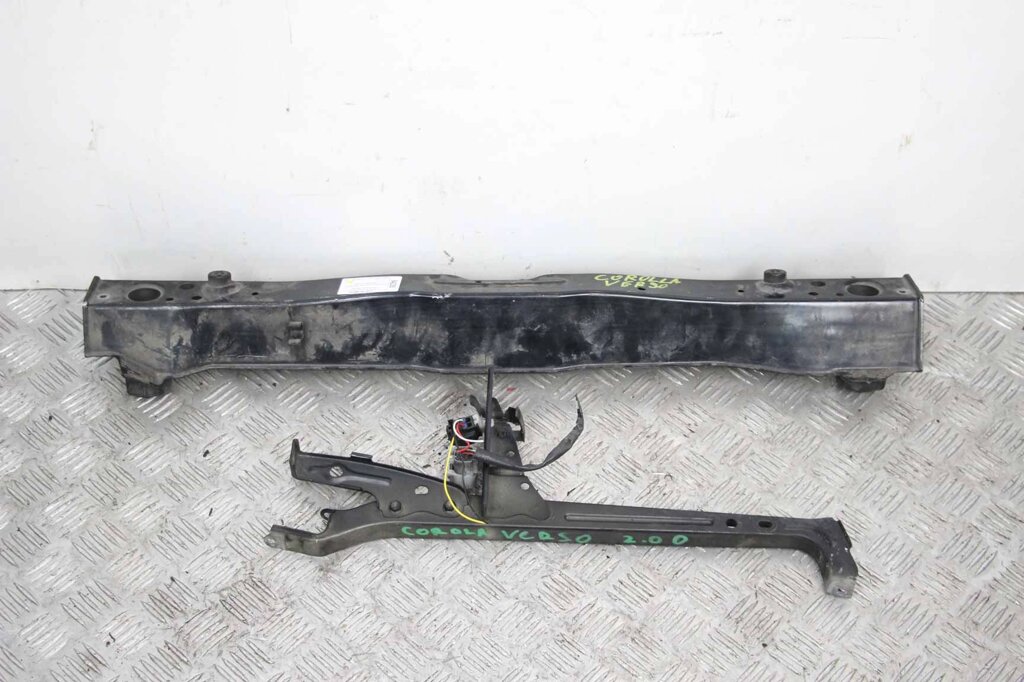 Панель передня кузовна верхня частина Toyota Corolla Verso 2004-2009 532050F020 (64235) від компанії Автозапчастини б/в для японських автомобілів - вибирайте Razborka6062 - фото 1