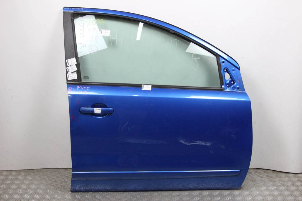 Передні права двері Nissan Note (E11) 2006-2013 H01009U0M0 (3907) від компанії Автозапчастини б/в для японських автомобілів - вибирайте Razborka6062 - фото 1