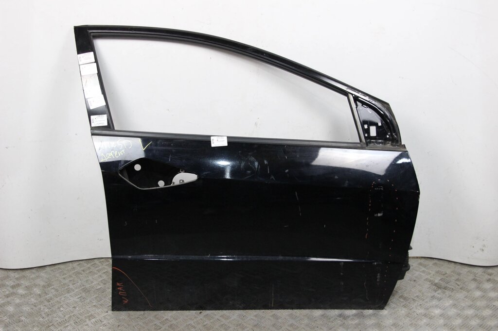 Передня права дверцята Honda Civic 5D (FK) 2007-2013 67010SMGE00ZZ (8313) від компанії Автозапчастини б/в для японських автомобілів - вибирайте Razborka6062 - фото 1