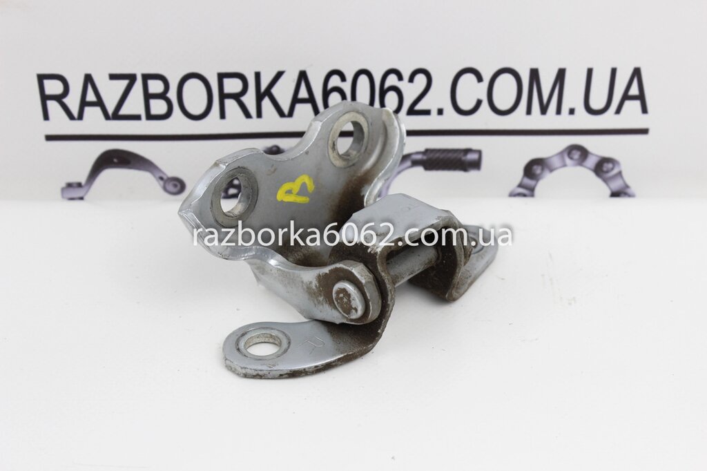 Петля дверей ззаду правого верхнього Toyota Prado 120 2003-2009 6875035040 (31146) від компанії Автозапчастини б/в для японських автомобілів - вибирайте Razborka6062 - фото 1