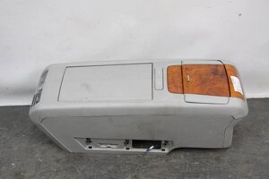 Консоль Lexus RX (XU30) 2003-2008 588100E020B0 (79379) в Києві от компании Автозапчасти б/у для японских автомобилей – выбирайте Razborka6062