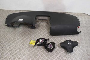Подушки безпеки комплект Mitsubishi Colt (Z30) 2004-2012 MR587757 (2689) в Києві від компанії Автозапчасти б/у для японских автомобилей – выбирайте Razborka6062