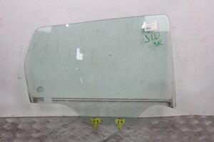 Скло двері заднє праве Nissan Qashqai (J10) 2007-2014 82300JD000 (7379)