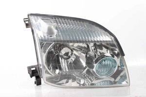 Фара права 05- Nissan X-Trail (T30) 2002-2007 260108H925 (64490)