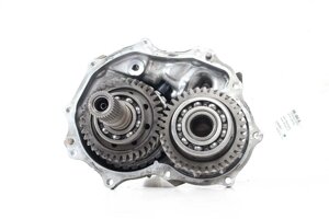 Задній вал ведучої шестерні в зборі 2.5 Subaru Outback (BR) 2009-2014 31331AA301 (98750)