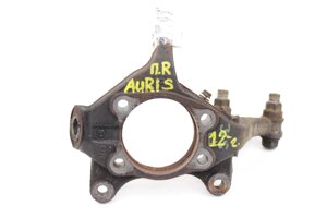 Кулак поворотний правий під ABS Toyota Auris 2012- 4321105090 (25698)