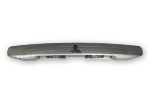 Накладка на кришку багажника Mitsubishi Space Star 1998-2005 8341A016 (2680)