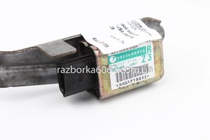 Датчик удару бічний задній правий 10.04-03.07 USA Subaru Legacy (BL) 2003-2009 98236AG02A (27153) в Києві от компании Автозапчасти б/у для японских автомобилей – выбирайте Razborka6062