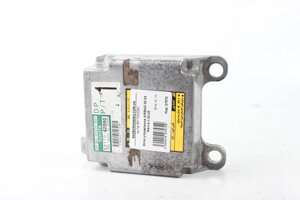 Блок управління AIRBAG 00-03 Toyota RAV-4 II 2000-2005 8917042080 (27572)