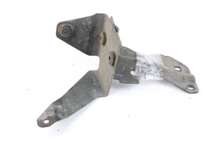 ABS Mitsubishi Grandis 2004-2010 Block Mount Bracket (56510) в Києві от компании Автозапчасти б/у для японских автомобилей – выбирайте Razborka6062