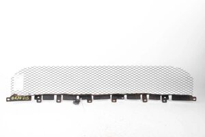 Решітка в бампер Mitsubishi Grandis 2004-2010 MN145454 (22442)