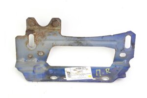 Кронштейн передньої панелі правий Mazda CX-7 2006-2012 EG2250150 (48082) в Києві от компании Автозапчасти б/у для японских автомобилей – выбирайте Razborka6062