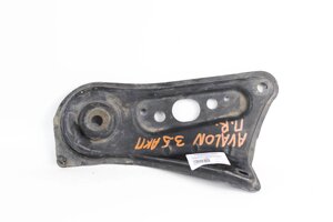 Кронштейн передньої балки правий (передній) Toyota Camry 40 2006-2011 5103533030 (24143) в Києві от компании Автозапчасти б/у для японских автомобилей – выбирайте Razborka6062