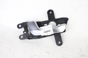 Ручка двері внутр лів зад Kia Optima (JF) 2015-2020 83610D4030 (100641) в Києві від компанії Автозапчасти б/у для японских автомобилей – выбирайте Razborka6062