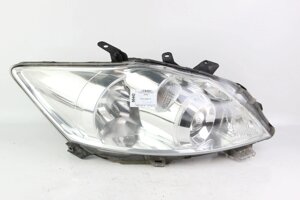 Фара права 10- Toyota Auris 2006-2012 8113002A40 (66442) в Києві от компании Автозапчасти б/у для японских автомобилей – выбирайте Razborka6062