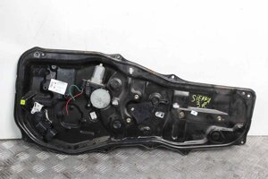 Склопідйомник задній RH Toyota Sienna (XL20) 2003-2009 6963108020 (76612) в Києві від компанії Автозапчасти б/у для японских автомобилей – выбирайте Razborka6062