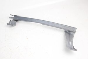 Напрямна стекла задніх лівих дверей Nissan X-Trail (T32-Rogue) 2014- 822174CL0A (82738) в Києві від компанії Автозапчасти б/у для японских автомобилей – выбирайте Razborka6062