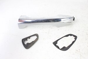 Ручка двері зовнішня ліва передня з хромованою накладкою Kia Optima (JF) 2015-2020 82651D4200 (100636) в Києві від компанії Автозапчасти б/у для японских автомобилей – выбирайте Razborka6062