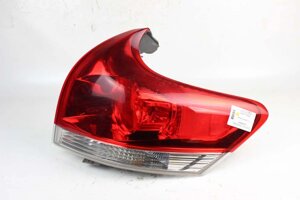 Ліхтар правий з дефектом -13 Toyota Venza (AV10) 2008-2017 815500T010 (80884) в Києві від компанії Автозапчасти б/у для японских автомобилей – выбирайте Razborka6062