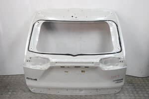 Кришка багажника без скла Toyota RAV-4 V 2018- 6700542650 (64321)
