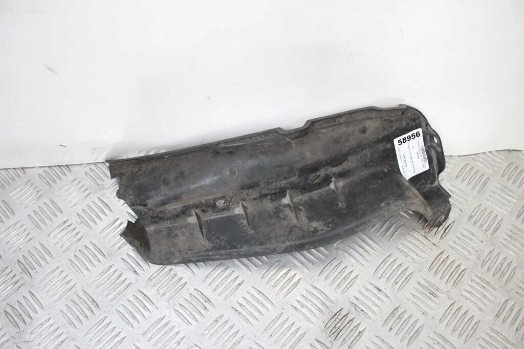 Підкрилок задній (пластик) Toyota Camry 30 2001-2006 61667AA020 (58956) від компанії Автозапчастини б/в для японських автомобілів - вибирайте Razborka6062 - фото 1