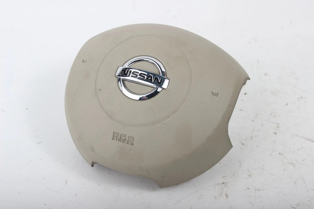 Подушка безпеки в кермо бежева Nissan Micra (K12) 2002-2011 98510AX300 (80907) від компанії Автозапчастини б/в для японських автомобілів - вибирайте Razborka6062 - фото 1