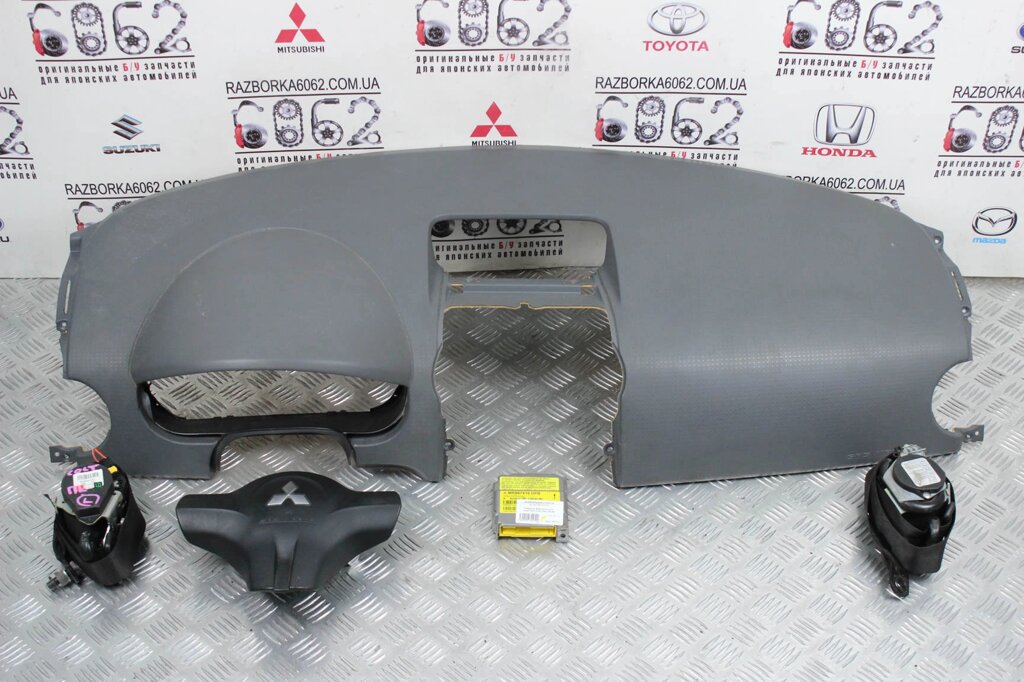 Подушки безпеки комплект Mitsubishi Colt (Z30) 2004-2012 MR587416 (35579) від компанії Автозапчастини б/в для японських автомобілів - вибирайте Razborka6062 - фото 1