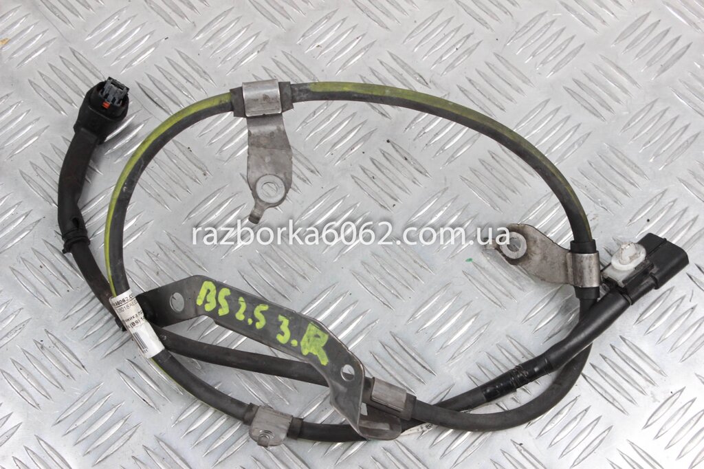 Провід ручника правий Subaru Legacy (BN) 2014-2020 26018AL02A (52810) від компанії Автозапчастини б/в для японських автомобілів - вибирайте Razborka6062 - фото 1