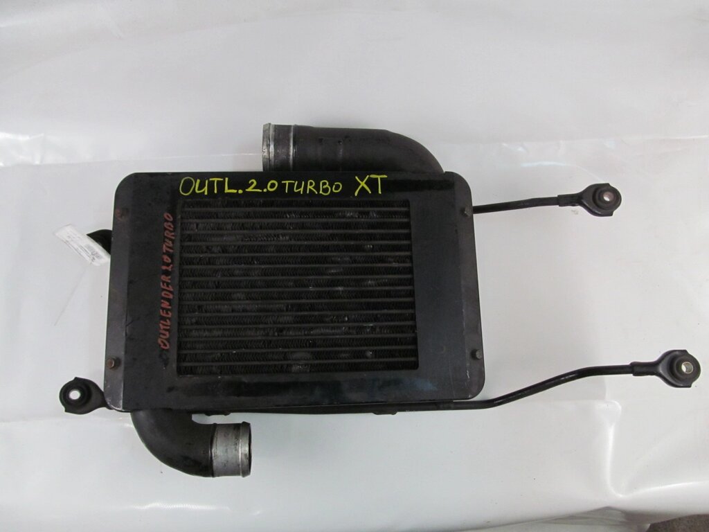 Радіатор интеркуллера 2.0 XT Mitsubishi Outlander (CU) 2003-2008 MR968639 (18674) від компанії Автозапчастини б/в для японських автомобілів - вибирайте Razborka6062 - фото 1