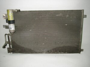 Радіатор кондиціонера 2.0 Diesel Nissan Qashqai (J10) 2007-2014 92100BR40A (12875)