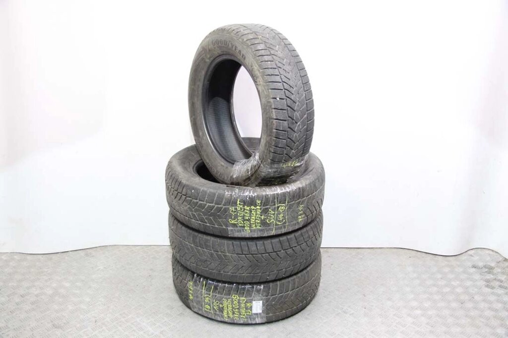 Шина R17 коплект R17 225/65 Goodyear ultragrip performance+ suv ШИНІ  (79314) 225/65 R17 102H (46.18) від компанії Автозапчастини б/в для японських автомобілів - вибирайте Razborka6062 - фото 1