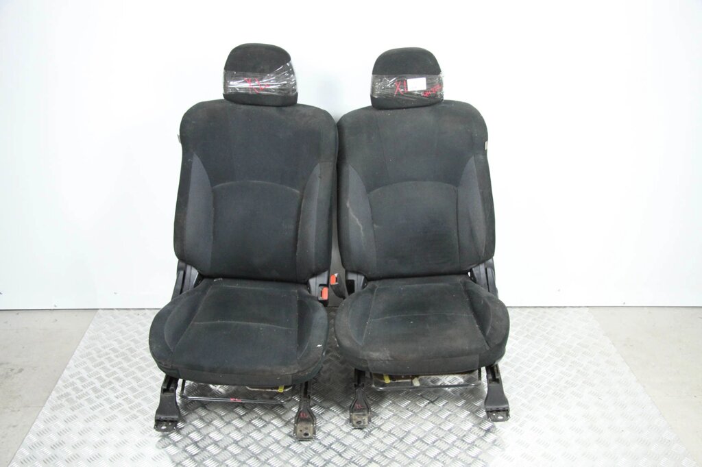 Сидіння передня тканина LHD Mitsubishi Outlander (CW) XL 2006-2014 6911A759 (44277) від компанії Автозапчастини б/в для японських автомобілів - вибирайте Razborka6062 - фото 1